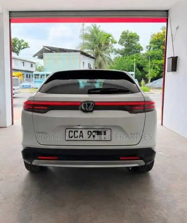 Honda Vezel Z 2025