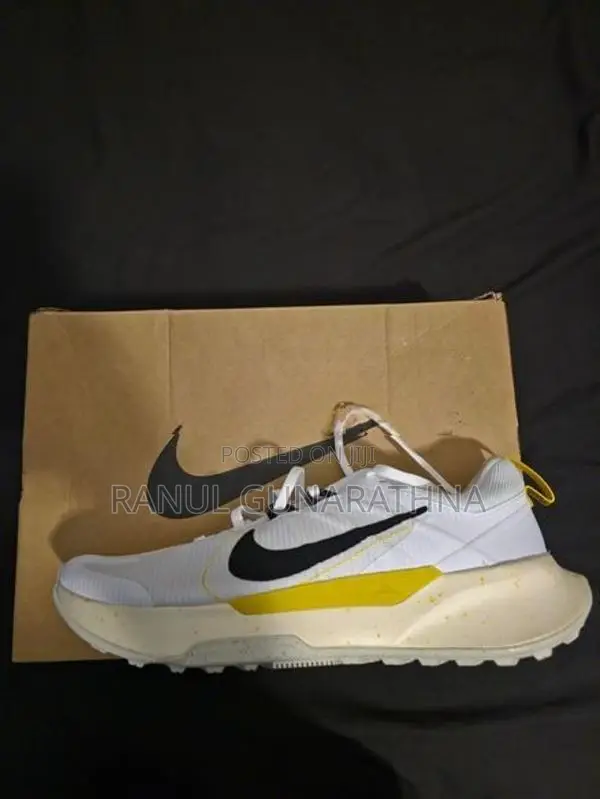 Nike Sneakers