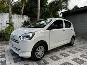 Daihatsu Mira L SA Iii 2025