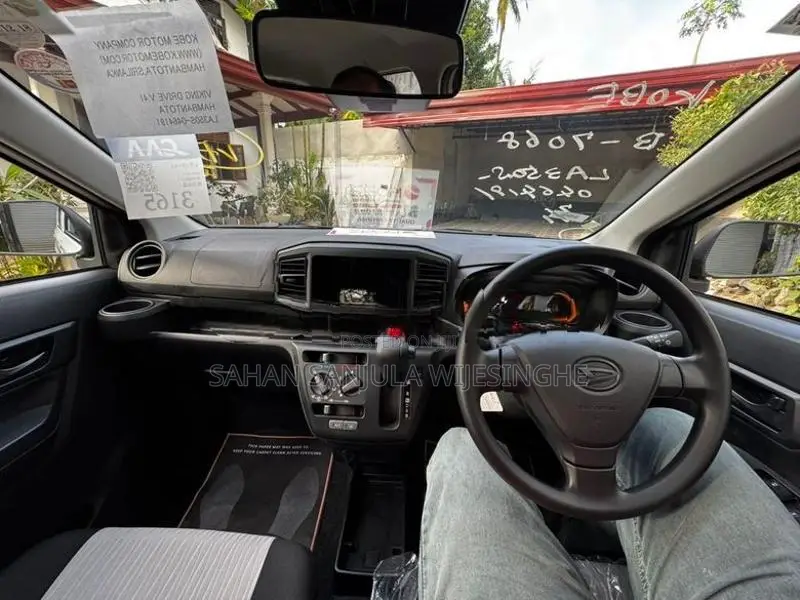 Daihatsu Mira L SA Iii 2025