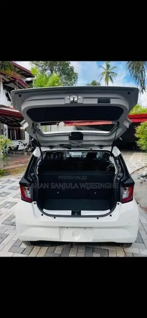 Daihatsu Mira L SA Iii 2025