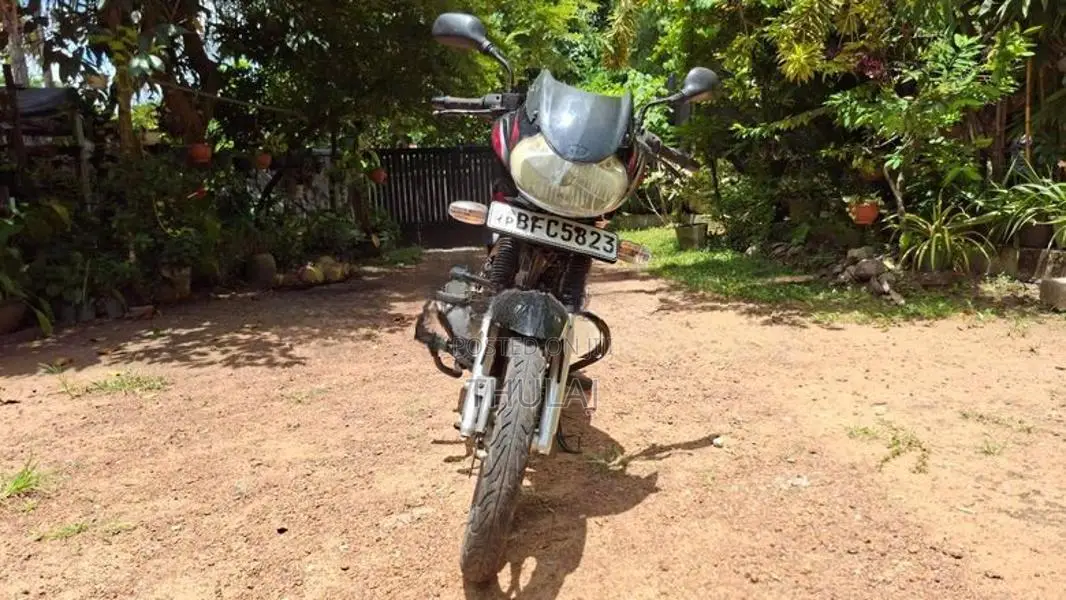 Bajaj Discover 125 2017