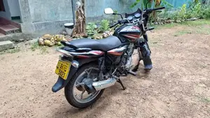 Bajaj Discover 125 2017