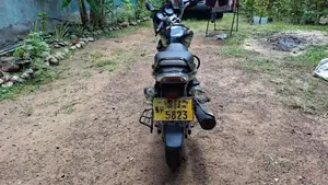 Bajaj Discover 125 2017