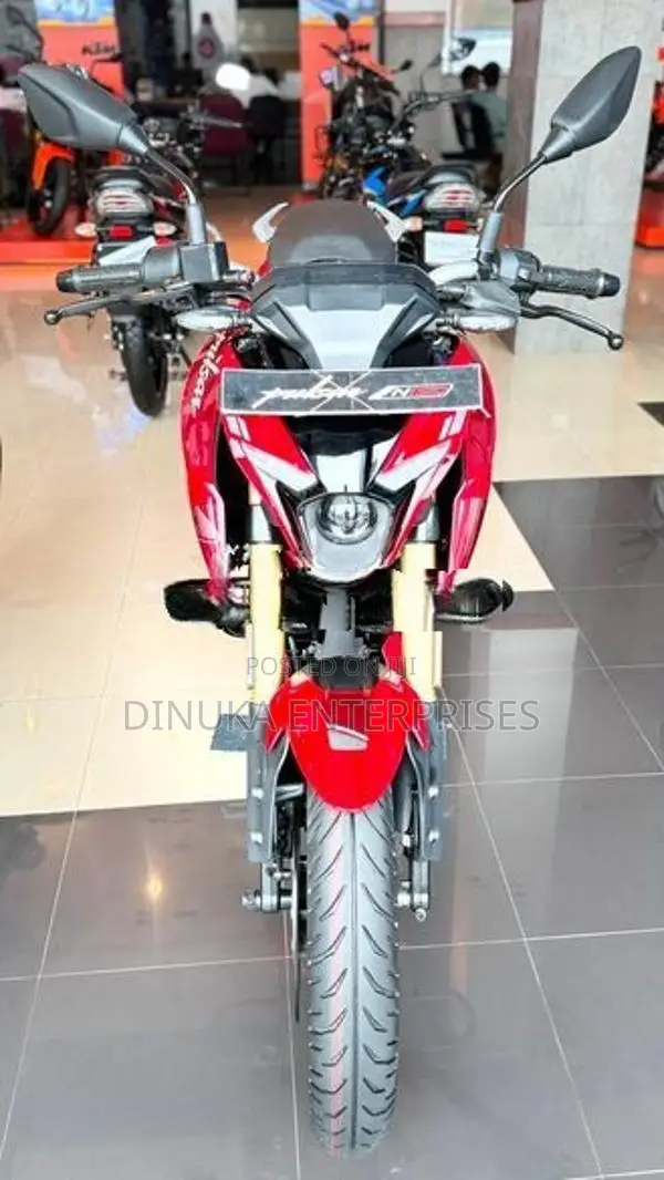 Bajaj Pulsar N160 Premium 2026