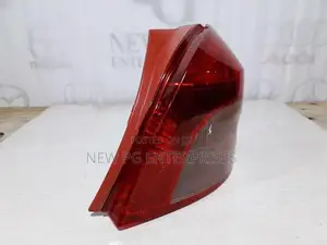 Toyota Vitz KSP90 Tail Light RHS