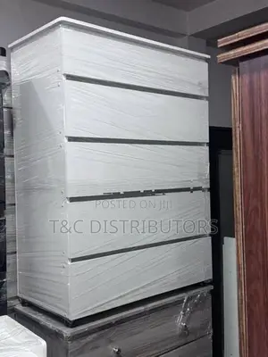 White Drawer Set