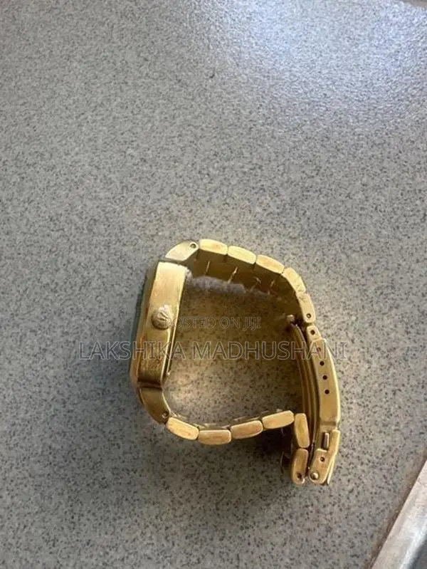 Nixon Watch
