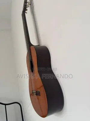Yamaha C40