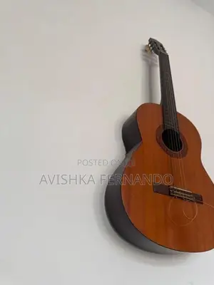 Yamaha C40
