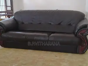 Damro Sofa Set