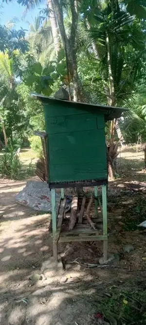 උසස් තත්ත්වයේ ලී සත්ව කූඩුවක් 150×90cm
