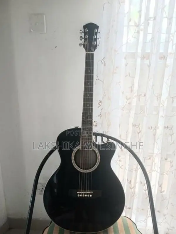 Kanok Acoustic Guitar