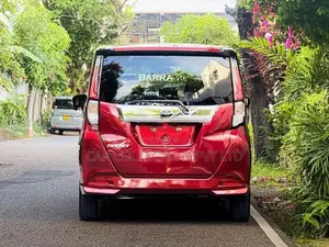 Toyota Roomy Custom G turbo 2026