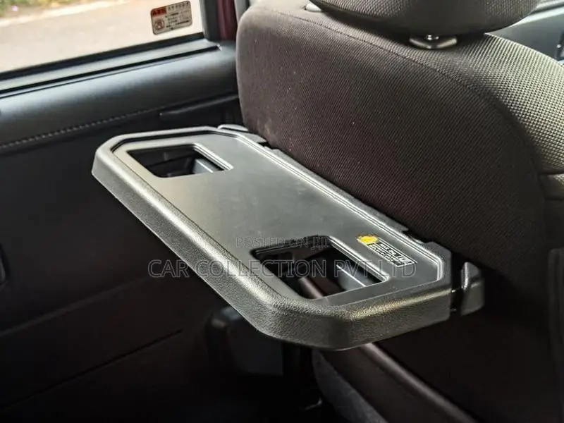 Toyota Roomy Custom G turbo 2026
