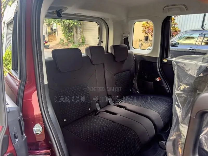 Toyota Roomy Custom G turbo 2026