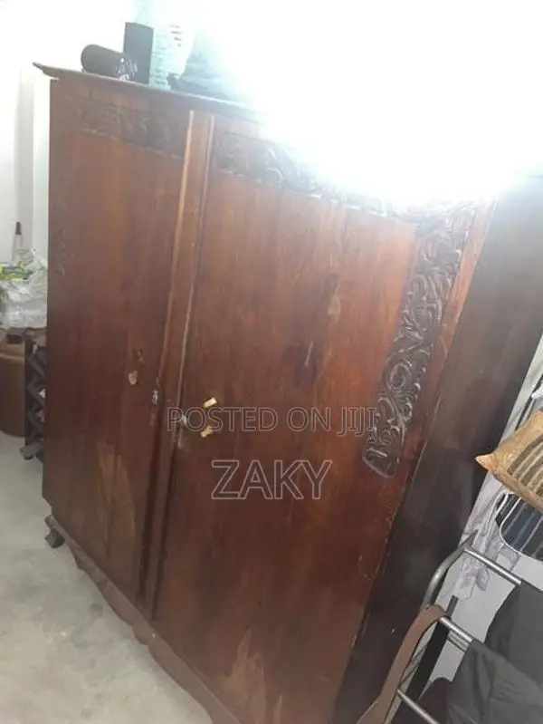 Furniture Items Set