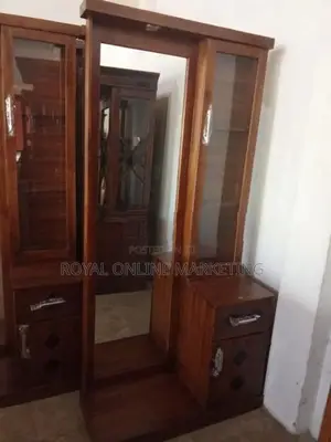 Dressing Table (D-32)