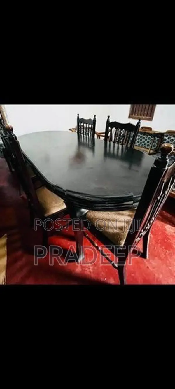කෑම මේසය සහ පුටු 5