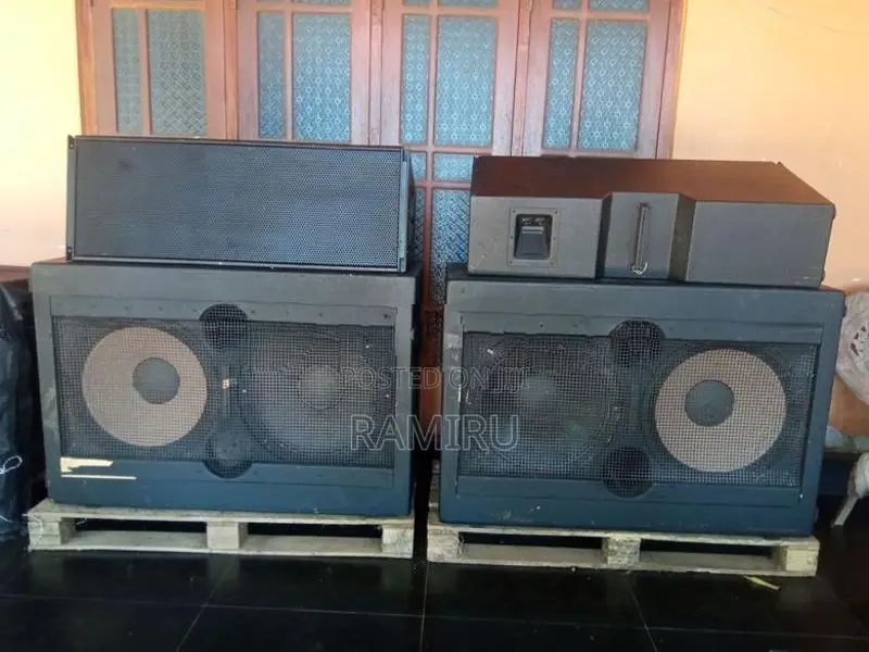 Powered Speaker System