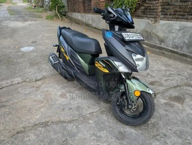 Yamaha Ray ZR 2018