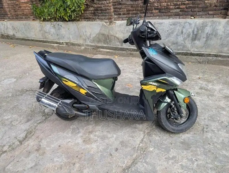 Yamaha Ray ZR 2018