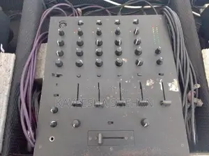 850 DJ Controller
