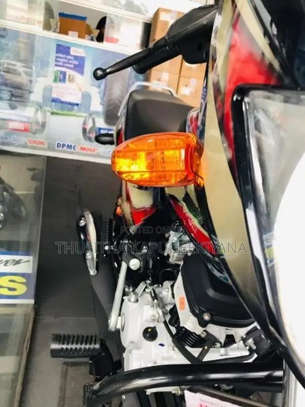 Bajaj CT100 2026