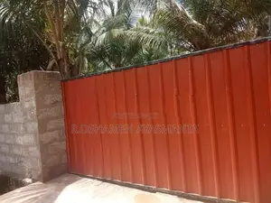 Used Gate