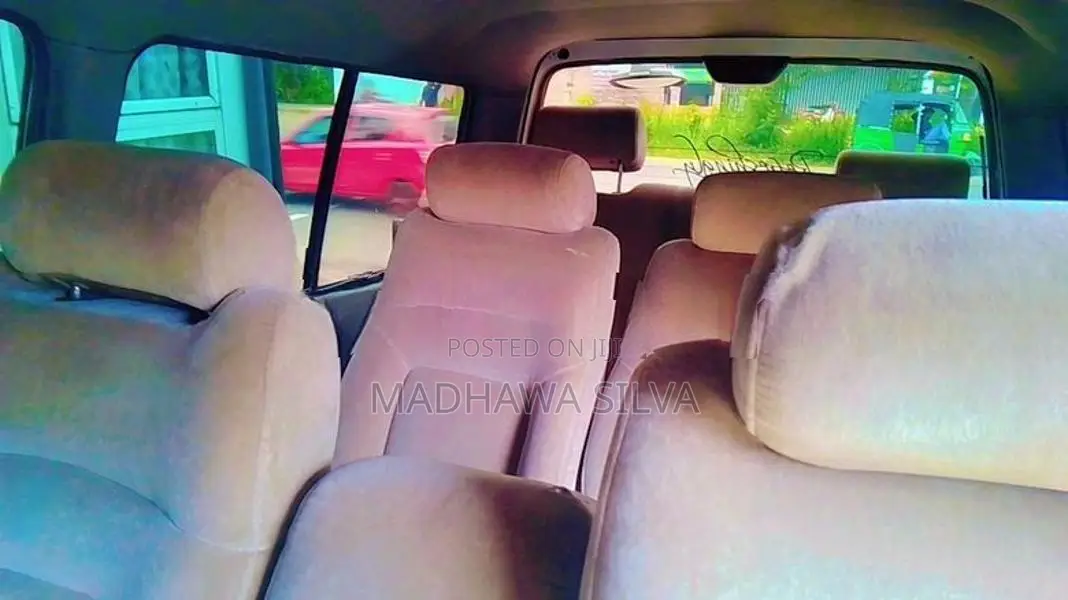 Nissan Caravan 1997