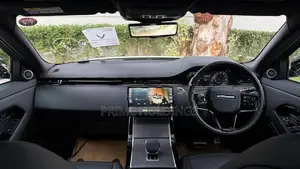 Land Rover Range Evoque HSE R-Dynamic 2024