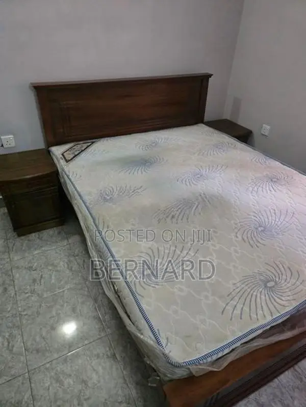 Used Teak Bed Set With Mattress