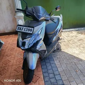 Honda Dio DLX 2025