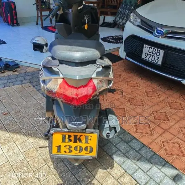 Honda Dio DLX 2025
