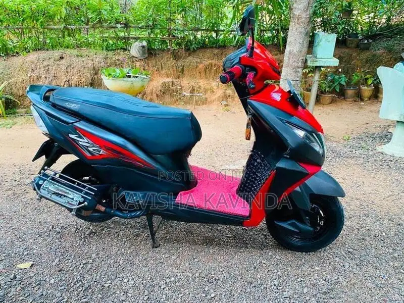 Honda Dio 2017