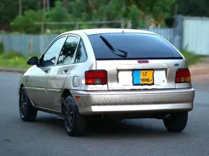 Ford Festiva GLI 1996