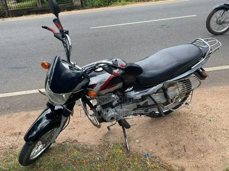 Bajaj CT100 2007