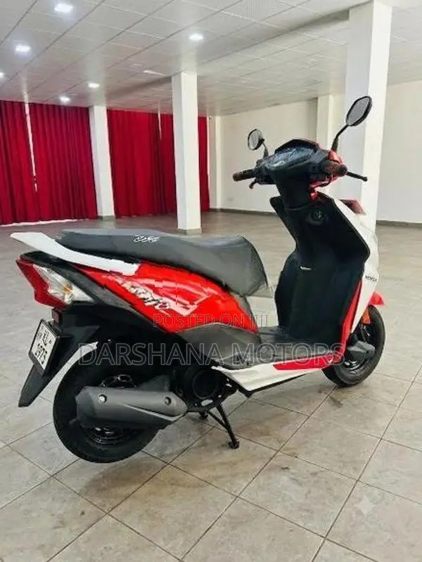 Honda Dio 2017