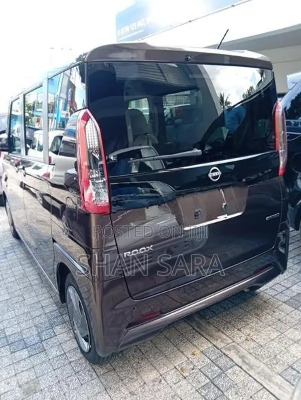 Nissan Roox X 2024