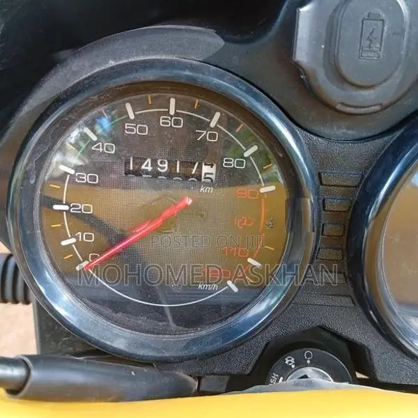 Bajaj CT100 2026