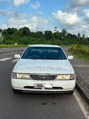 Nissan Sunny 1998