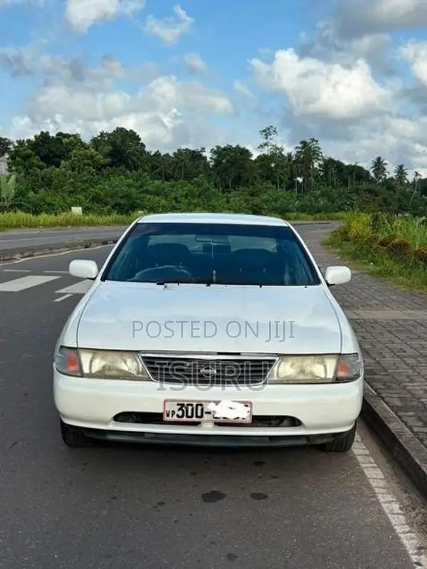 Nissan Sunny 1998
