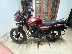 Bajaj Discover 2010
