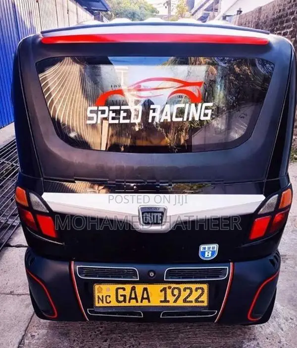 Bajaj Qute 2019