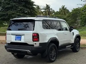 Toyota Land Cruiser Prado 250 VX BRAND NEW 2026
