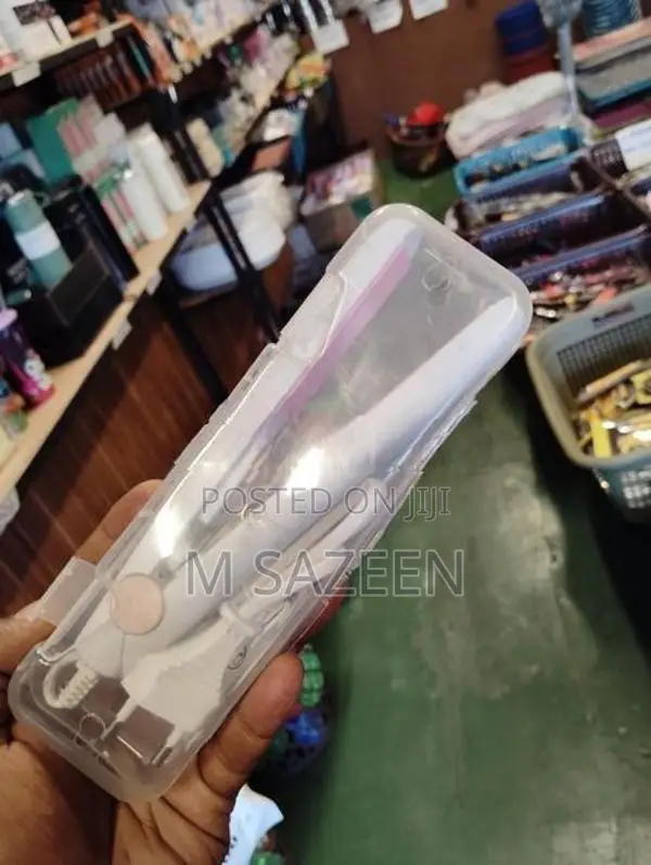 Mini Hair Straightener
