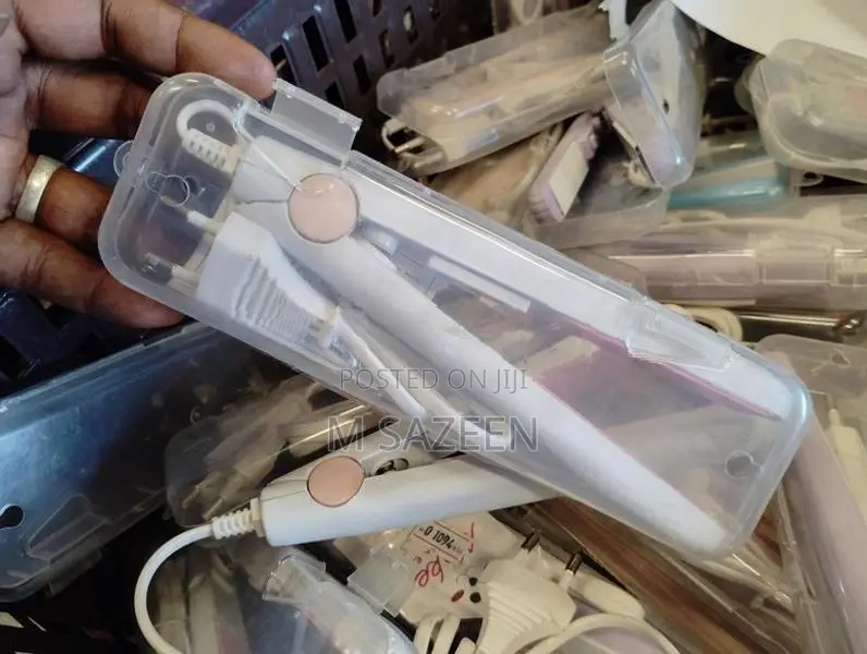 Mini Hair Straightener
