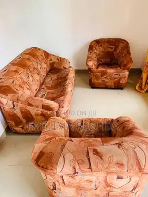 Damro Used Sofa Set