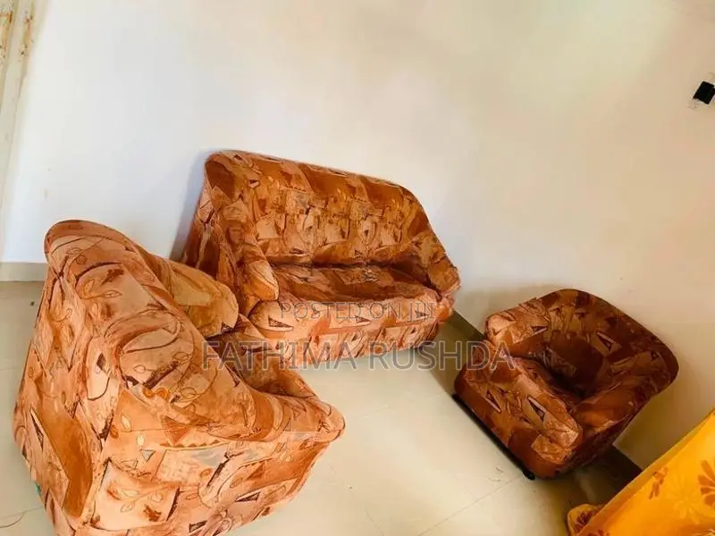 Damro Used Sofa Set