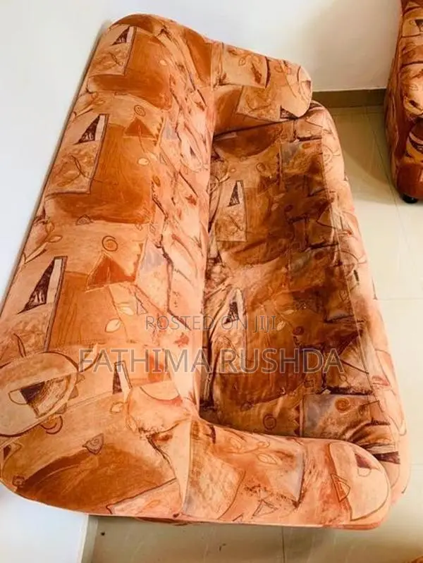 Damro Used Sofa Set